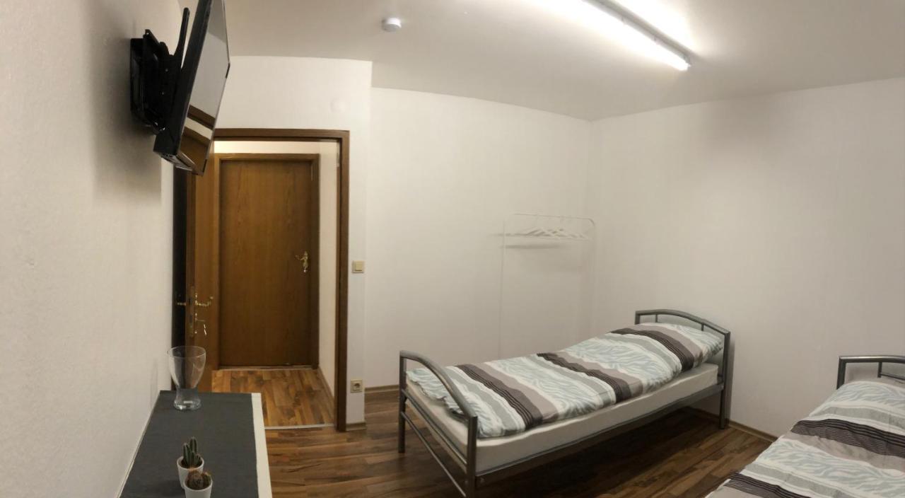 נירנברג Kaiser Homestay מראה חיצוני תמונה