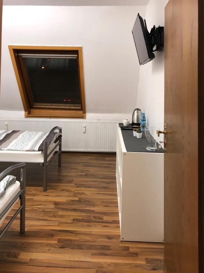 נירנברג Kaiser Homestay מראה חיצוני תמונה